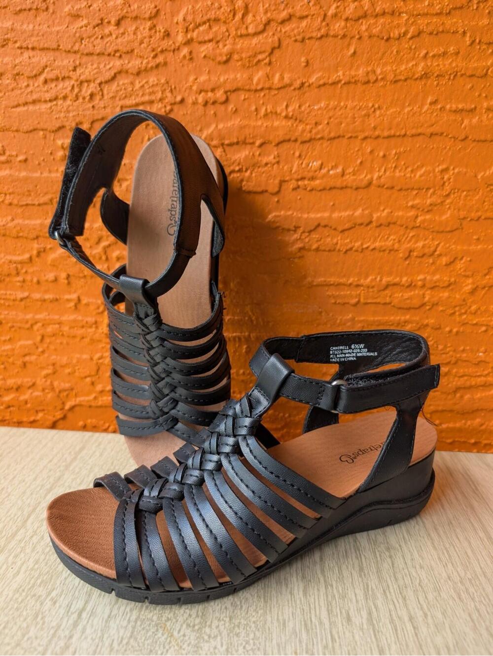 Baretraps Cantrell Black Gladiator Sandals Women's 6.5W Wide Comfort Wedge...
